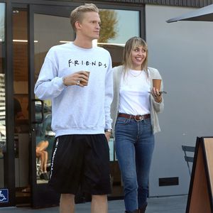 Bezieht sich Cody Simpsons kryptisches Posting auf Miley?
