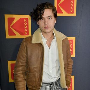 Cole Sprouse wurde von fast all seinen Partnerinnen betrogen