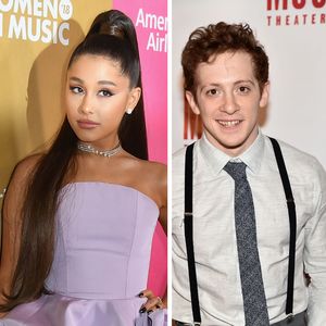 Ariana Grande supportet Freund Ethan bei letzter Aufführung