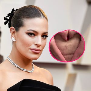 Ehrlicher Clip: Ashley Graham steht zu Dehnungsstreifen