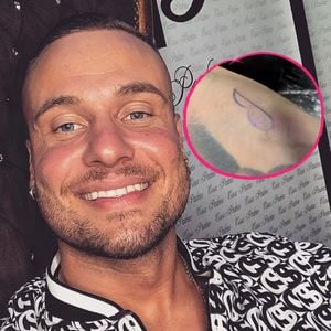 Zu früh? Eric Sindermann widmet seiner Freundin ein Tattoo