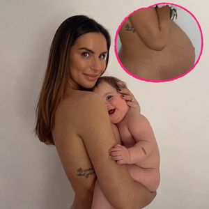 Rückblick: Jessica Shears zeigt Babybauch komplett nackt