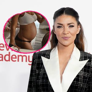 Kugelrund: "Gossip Girl"-Star Jessica Szohr zeigt Babybauch