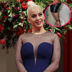 Schüssel-Shoot: Katy Perry nutzt Toilette für heiße Bilder
