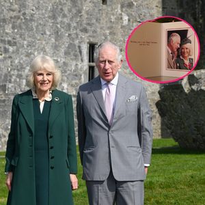 König Charles und Camilla verschicken erste Weihnachtskarte!