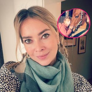 Süß! Tochter besucht Laura Osswald während Dreharbeiten