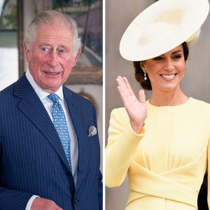 So süß: Prinz Charles wirft Herzogin Kate einen Luftkuss zu!