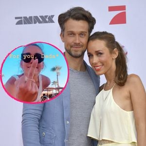 Im Urlaub: Annemarie zeigt Wayne eiskalt den Mittelfinger