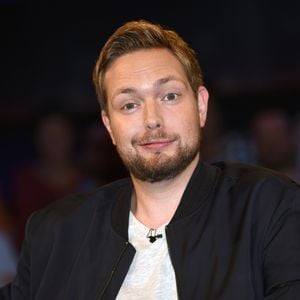 Insta, Facebook und WhatsApp down: Stars amüsieren sich