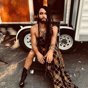 Dritte "Queen of Drags"-Folge: Conchita Wurst ist Pocahontas