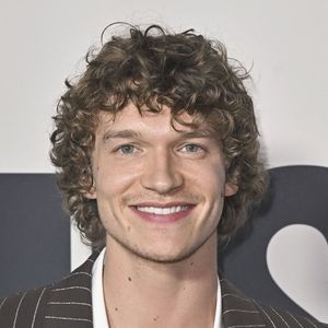 Vater von "Heated Rivalry"-Star schaut queere Serie nicht an