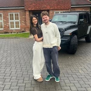 Conor Maynard und Kitty Bertrand werden an Ostern "Ja" sagen