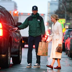 Nach Hochzeit: Jennifer Lawrence und Cooke genießen Alltag