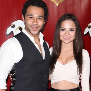 Neun Jahre Ehe: Das ist Corbin Bleu und Sashas Geheimnis