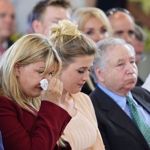 Michael Schumacher geehrt: Frau Corinna total emotional!