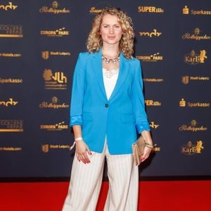 Locken weg: Cornelia Gröschel flasht mit völlig neuer Frisur