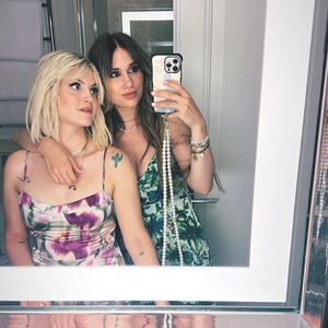So aufregend feiern Coupleontour den Geburtstag von Tochter