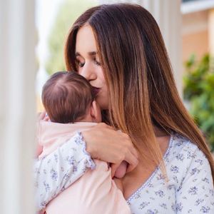 Mit Baby unterwegs: Coupleontour-Nessi hatte schlimme Nacht