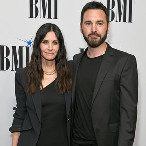 So süß gratuliert Courteney Cox ihrem Partner zum Jahrestag
