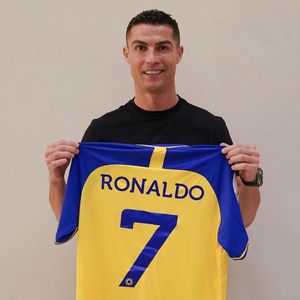 Wechsel in die Wüste: Ronaldo ist der bestbezahlte Sportler!