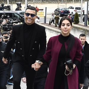 Nach EM-Tränen: Cristiano Ronaldos Freundin steht hinter ihm