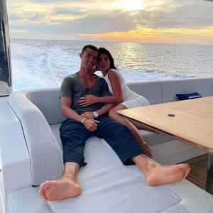 Verlobt? Cristiano Ronaldo legt 666.900 Euro für Ring hin