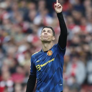 Comeback nach Tod seines Babys: Fans klatschen für Ronaldo