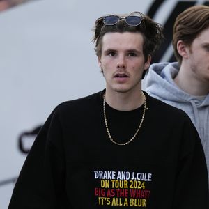 Cruz Beckham kontert Nepo-Baby-Vorwürfen mit Bibelverweis