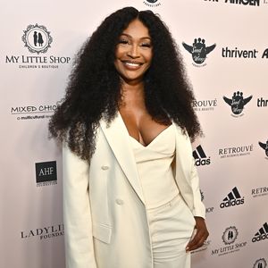 Während Scheidung: Cynthia Bailey erholt sich im Stripklub
