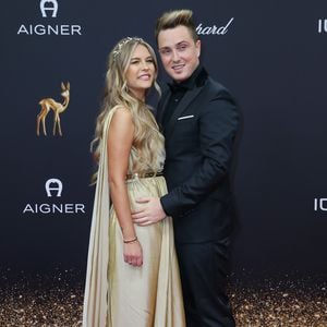 Dagi Bee & Eugen: So kam er an die Nummer der YouTuberin!