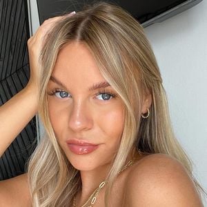 Dagi Bee, YouTuberin