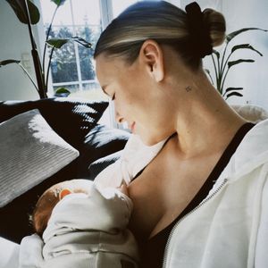 Hält Sohn Nelio seine Mama Dagi Bee etwa vom Schlafen ab?