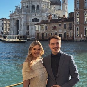 Kurz vor Weihnachten: Dagi Bee und Eugen strahlen in Venedig