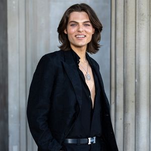 Ist Liz Hurleys Sohn Damian genauso diszipliniert wie sie?