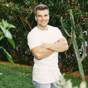 Dieser Bachelorette-Boy bekommt gelbe Rose und erstes Date
