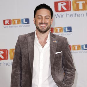 Ein Jahr nach seinem Tod: Daniel Völz gedenkt totem Opa!