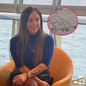 Herz im Sand: Daniela Büchner gedenkt ihres Mannes Jens (†)