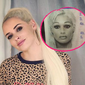 Mit Mega-Wimpern: Dani Katzenberger zeigt Führerschein-Foto