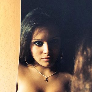 Wieder Teenie-Pic: Dani Katzenberger mit dunklen Haaren