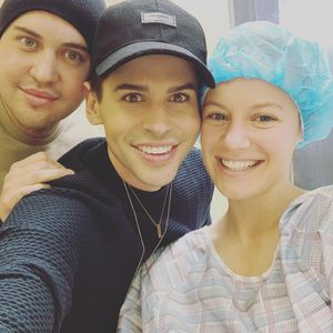 "Station 19"-Star spendet Eizellen an schwulen besten Freund