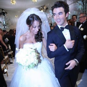 Zehn Ehejahre: Kevin Jonas' süße Liebeserklärung an Danielle