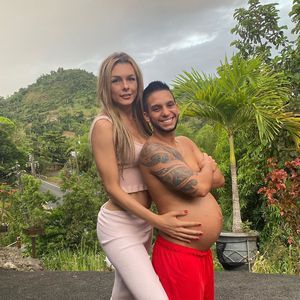 Transgender-Model Danna happy: Ihr Ehemann ist schwanger!