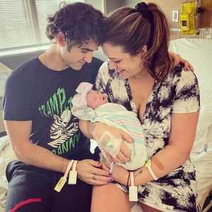 "Glee"-Star Darren Criss ist zum ersten Mal Vater geworden