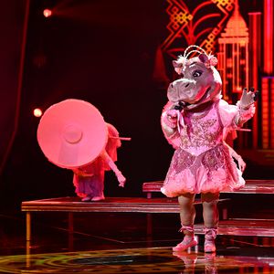 "The Masked Single"? Netflix plant neue Kostüm-Datingshow