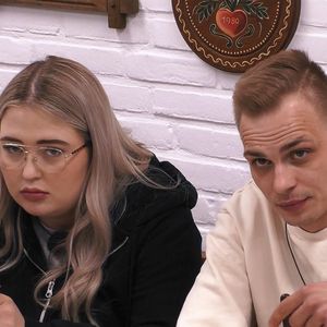 Im Normalo-Sommerhaus gibt es direkt Drama wegen Nominierung