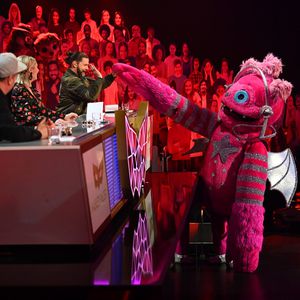 Monstronaut ist frechstes "The Masked Singer"-Kostüm jemals