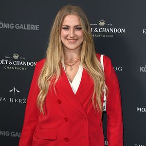 Frisch verlobt: GNTM-Girl Dascha Carriero im Liebestalk