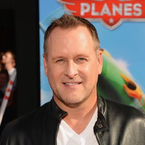 Co-Stars sind stolz auf Dave Couliers positive Einstellung
