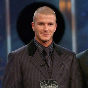 Aus Rache? Darum rasierte sich David Beckham seine Haare ab!