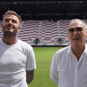 Zum Geburtstag! David Beckham teilt seltenes Foto mit Vater